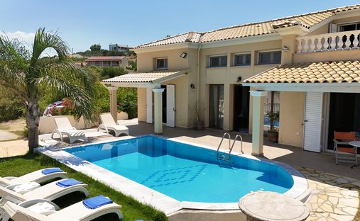 Villa en Northern Corfu, Peloponnese, Western Greece and the Ionian, Grecia 1