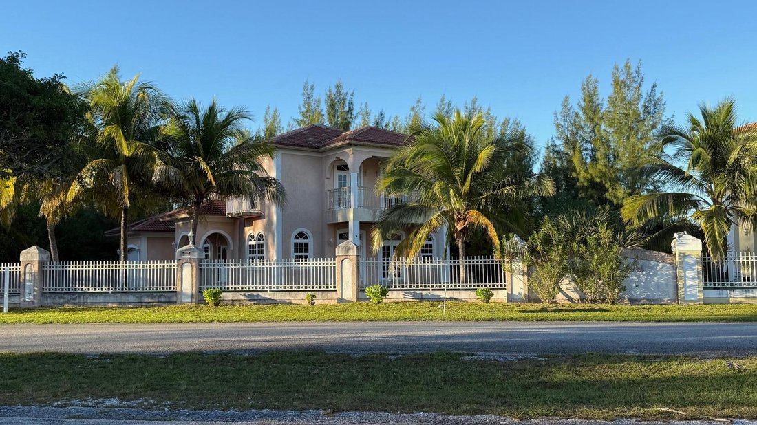 Villa in Freeport, Freeport, The Bahamas 5 - 18359784
