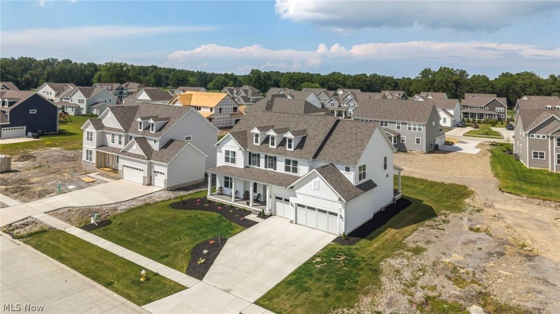 House in Avon Lake, Ohio, United States 2 - 18359778