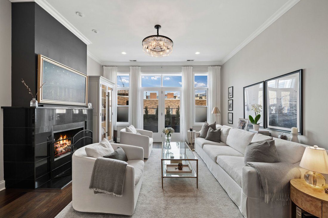 Condo in Chicago, Illinois, United States 3 - 18360006