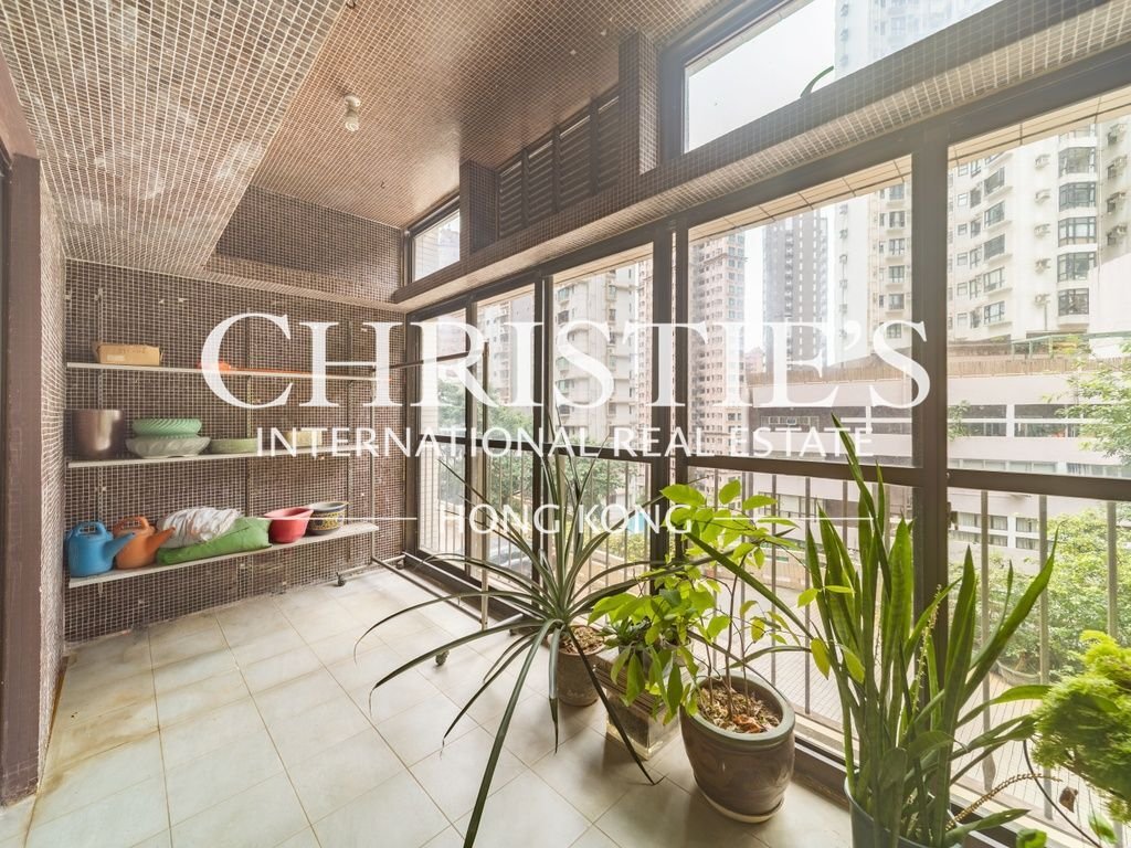Apartment in Hong Kong, Hong Kong 2 - 18360693