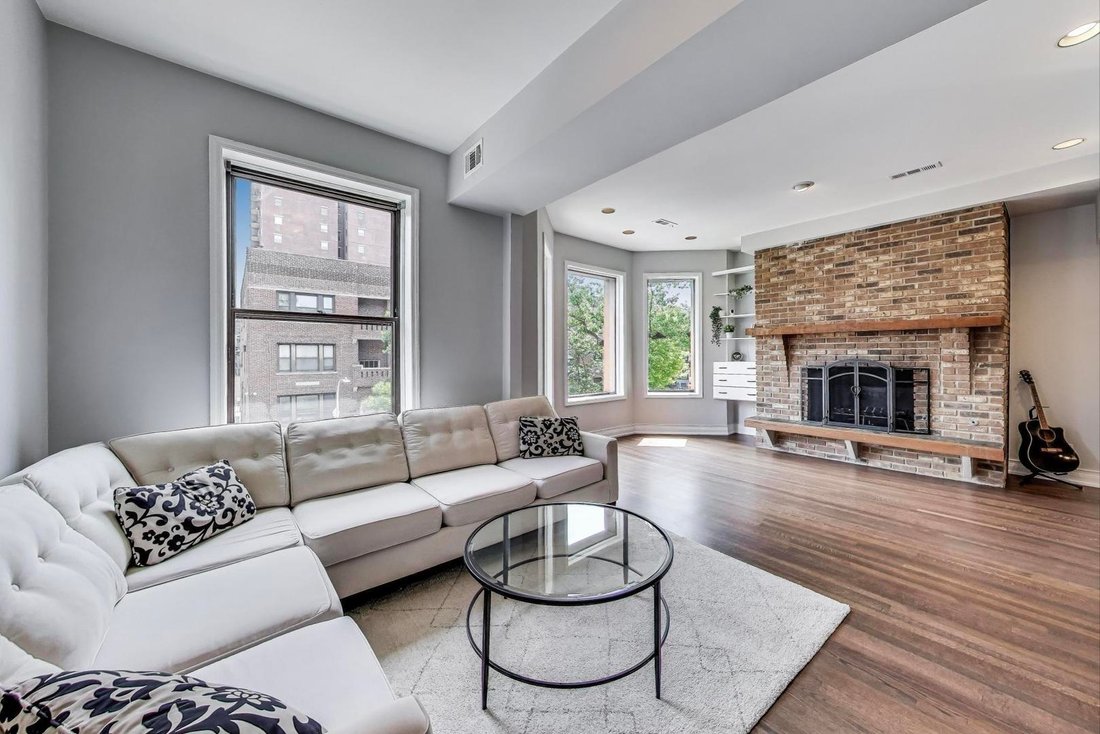 Condo in Chicago, Illinois, United States 3 - 18360038