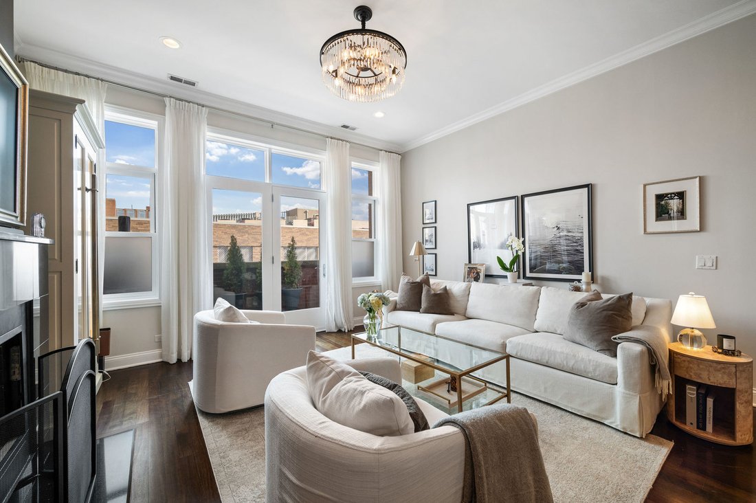 Condo in Chicago, Illinois, United States 4 - 18360006