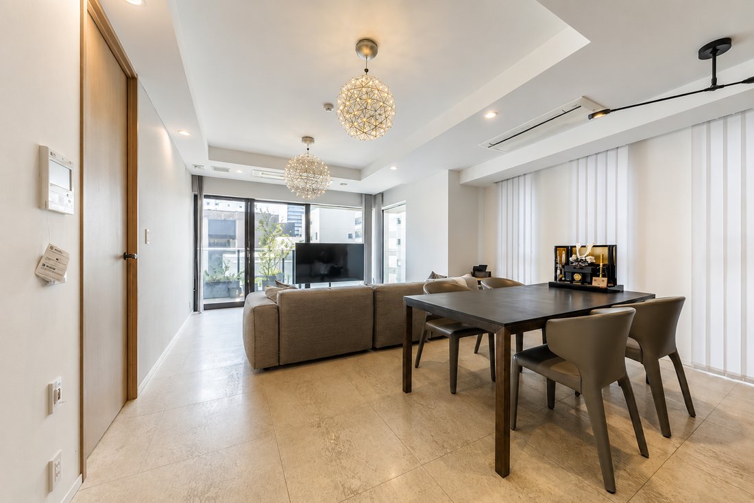 Apartment in Chiyoda City, Tokyo, Japan 1 - 18360085