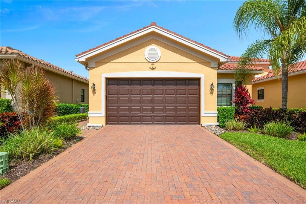 Condo in Naples, Florida, United States 1 - 18360173