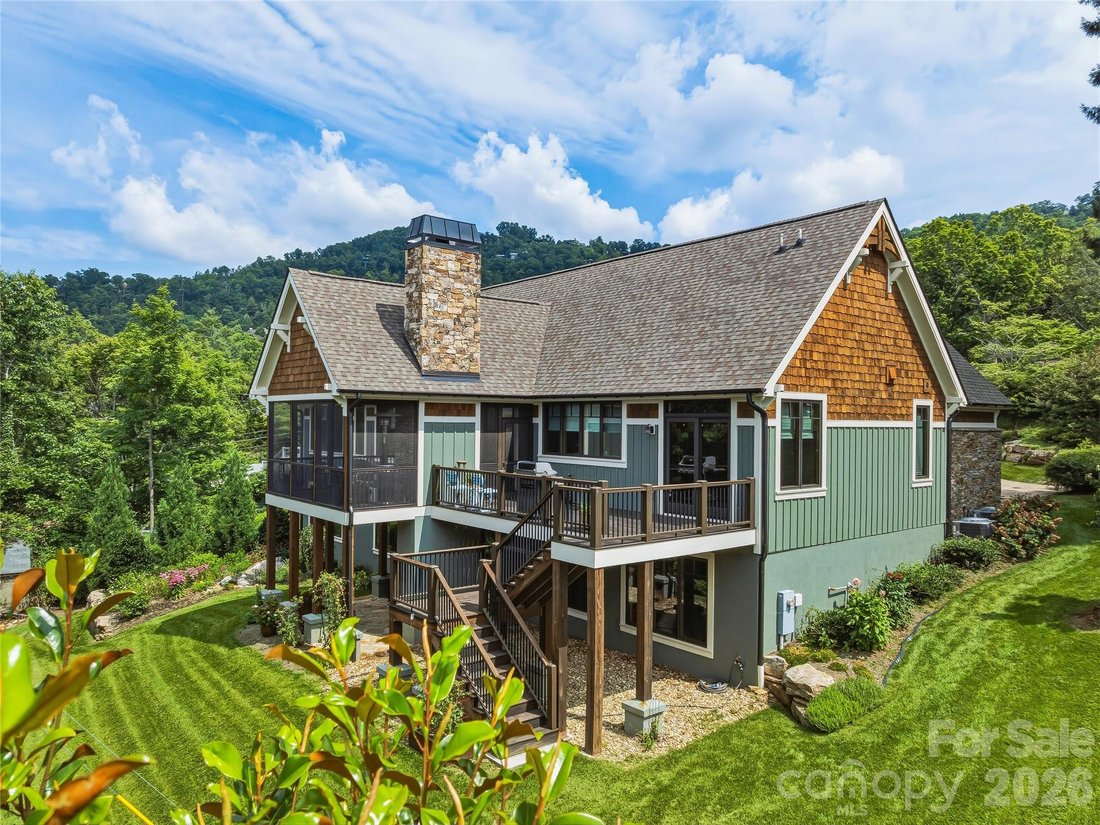 Casa en Asheville, Carolina del Norte, Estados Unidos 3 - 18360018