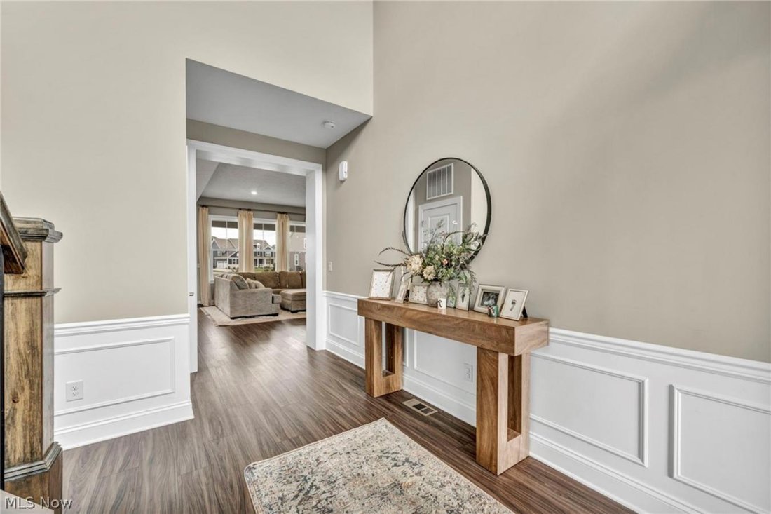 House in Avon Lake, Ohio, United States 4 - 18359778