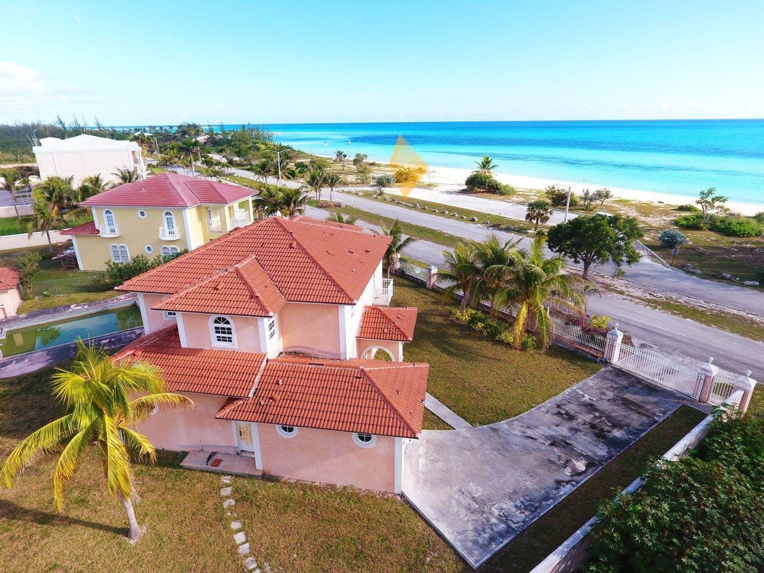 Villa in Freeport, Freeport, The Bahamas 1 - 18359784