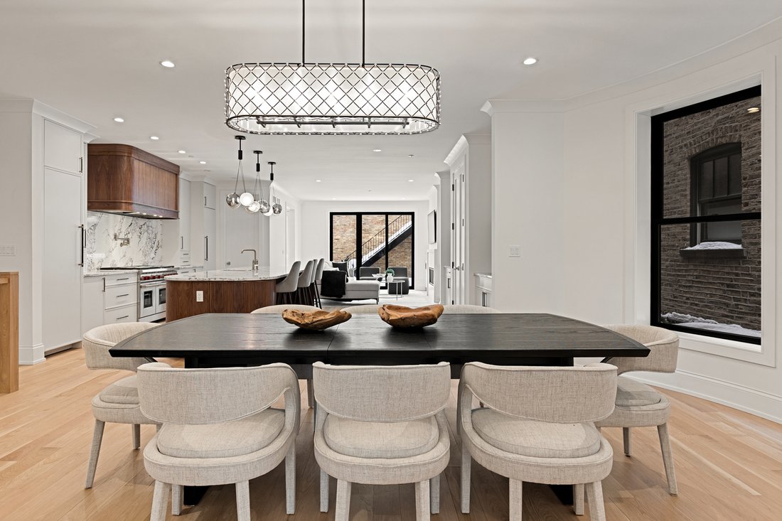 House in Chicago, Illinois, United States 5 - 18360127