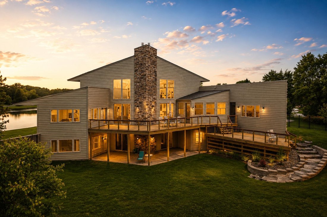 House in Crown Point, Indiana, United States 2 - 18359969