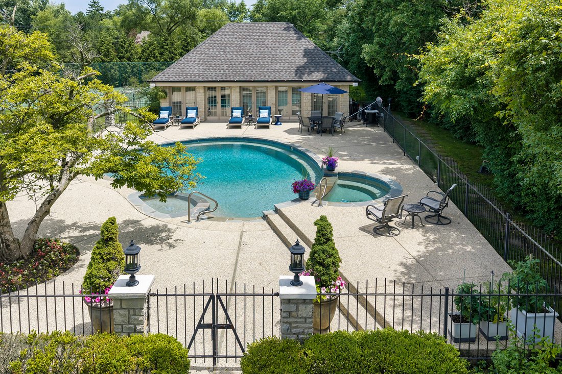 House in Winnetka, Illinois, United States 5 - 18360067