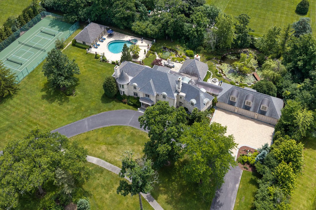 House in Winnetka, Illinois, United States 4 - 18360067