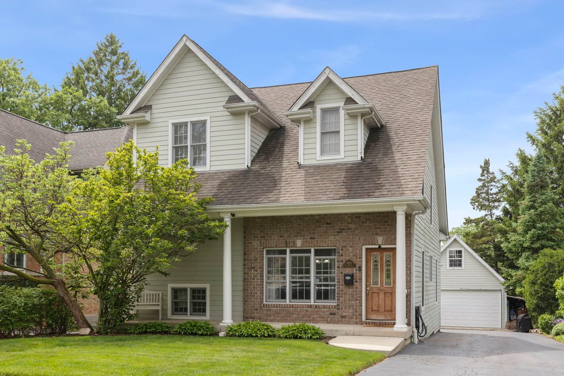 House in Downers Grove, Illinois, United States 1 - 18359958