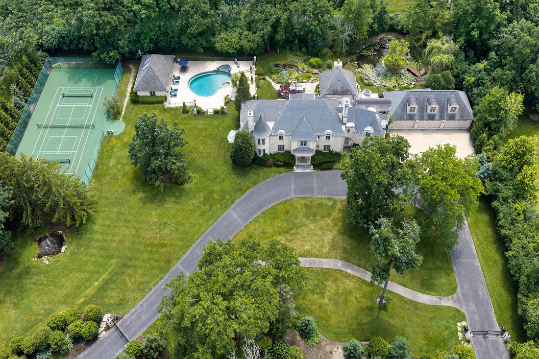 House in Winnetka, Illinois, United States 3 - 18360067