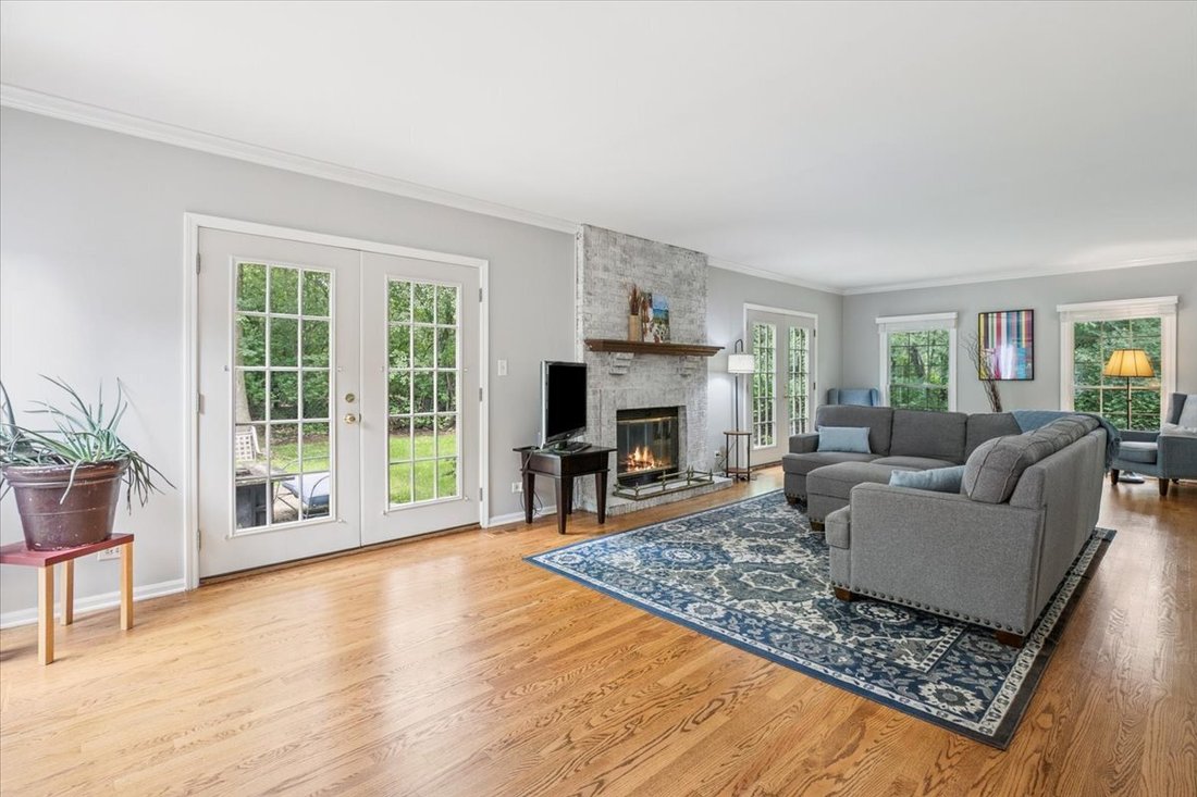 House in Lake Bluff, Illinois, United States 4 - 18360128