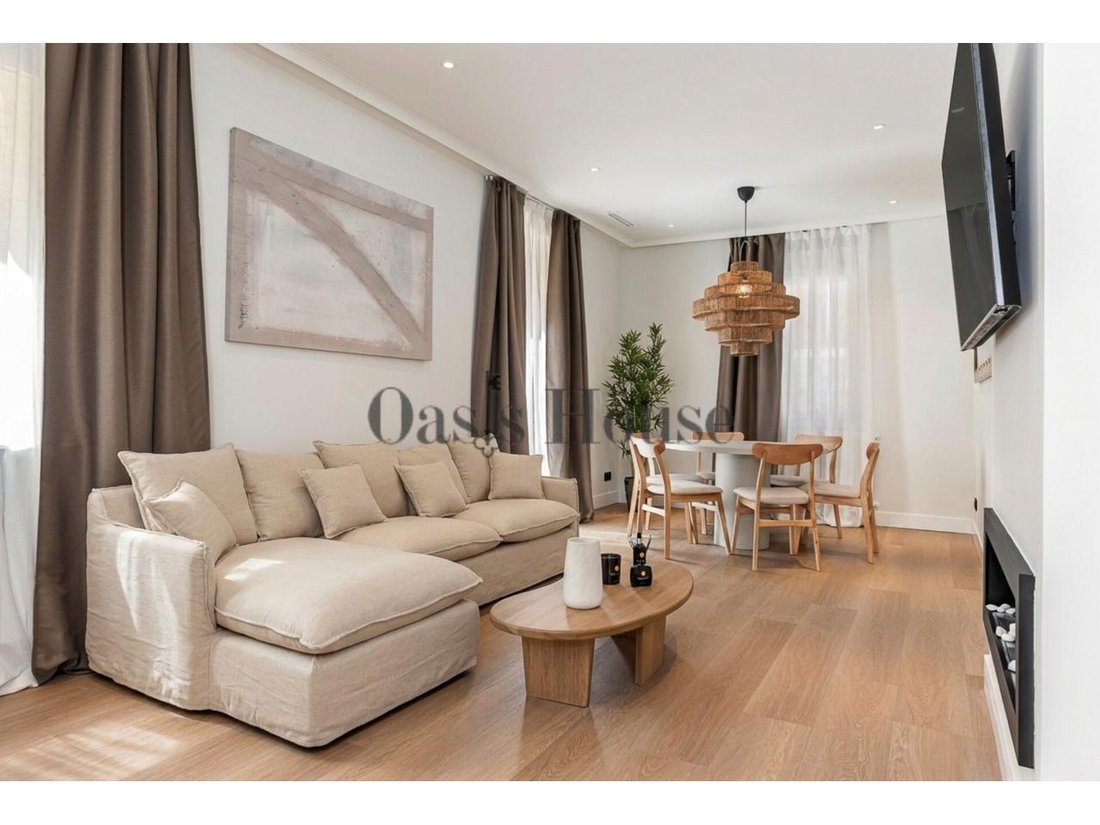 Apartment in Chamberi, Madrid, Spain 2 - 18359859