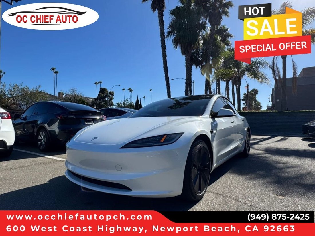 Sedan in Newport Beach, CA, United States 1 - 18291088