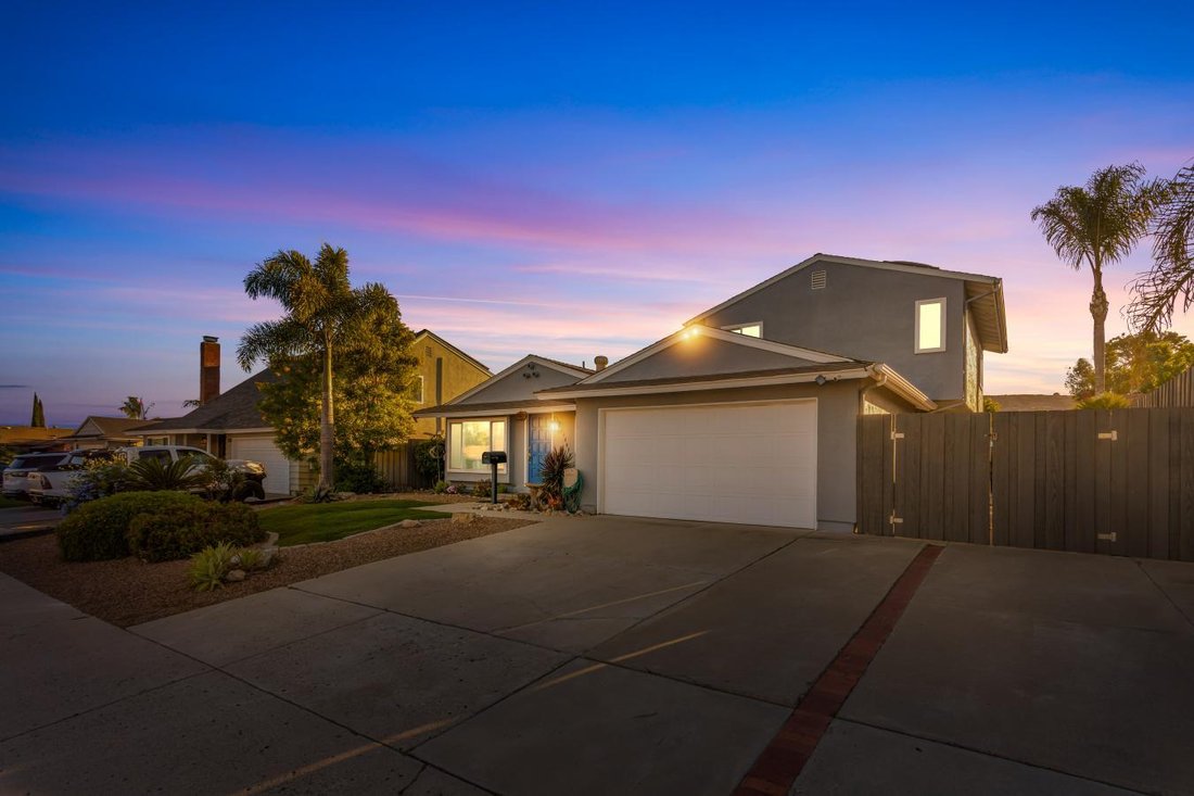 House in Santee, California, United States 2 - 18359818
