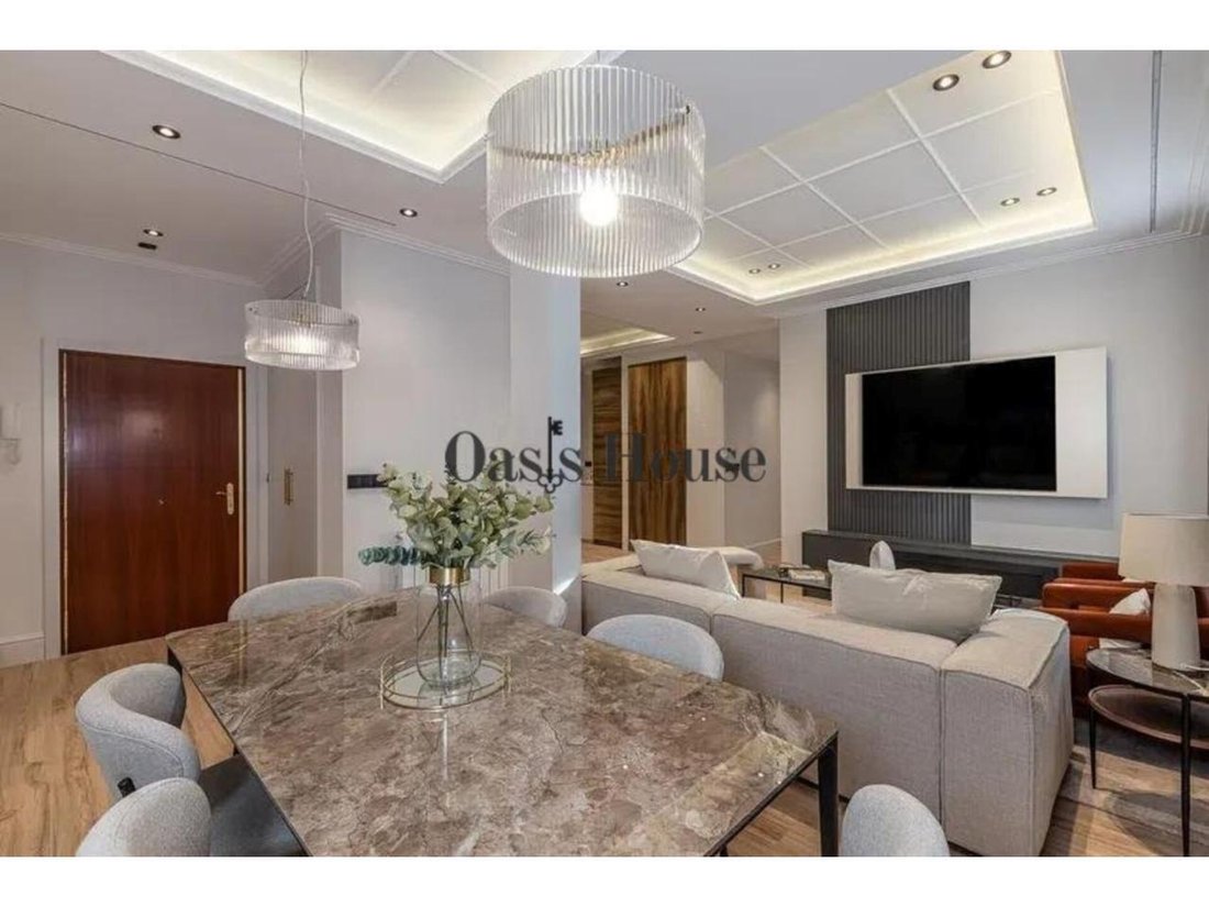 Appartamento a Chamberí, Madrid, Spagna 3 - 18359825