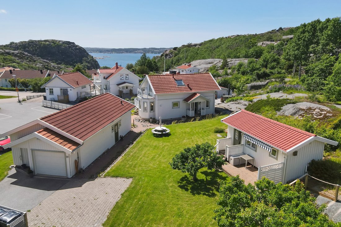 House in Hunnebostrand, Västra Götaland County, Sweden 2 - 18360081
