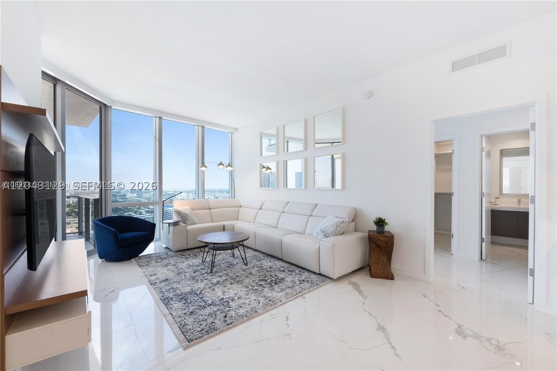 Condo in Miami, Florida, United States 1 - 18360093