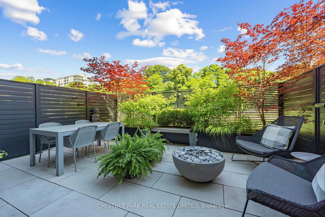 Villa in Toronto, Ontario, Canada 4 - 18360144