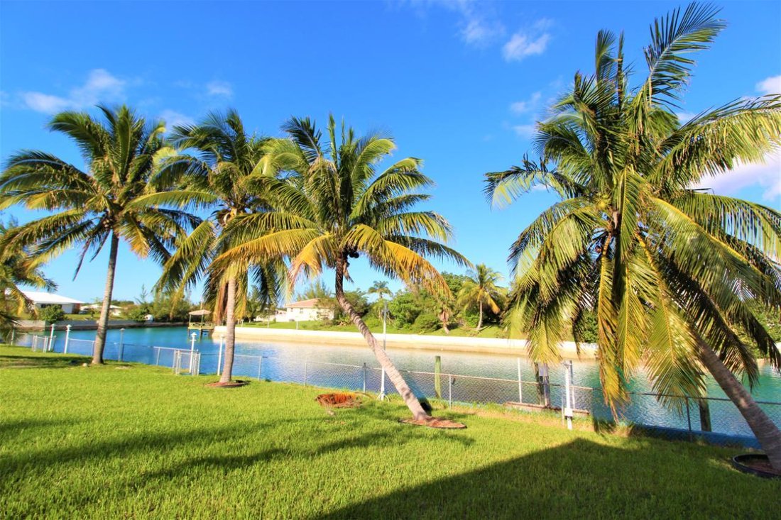 House in Freeport, Freeport, The Bahamas 1 - 18359884
