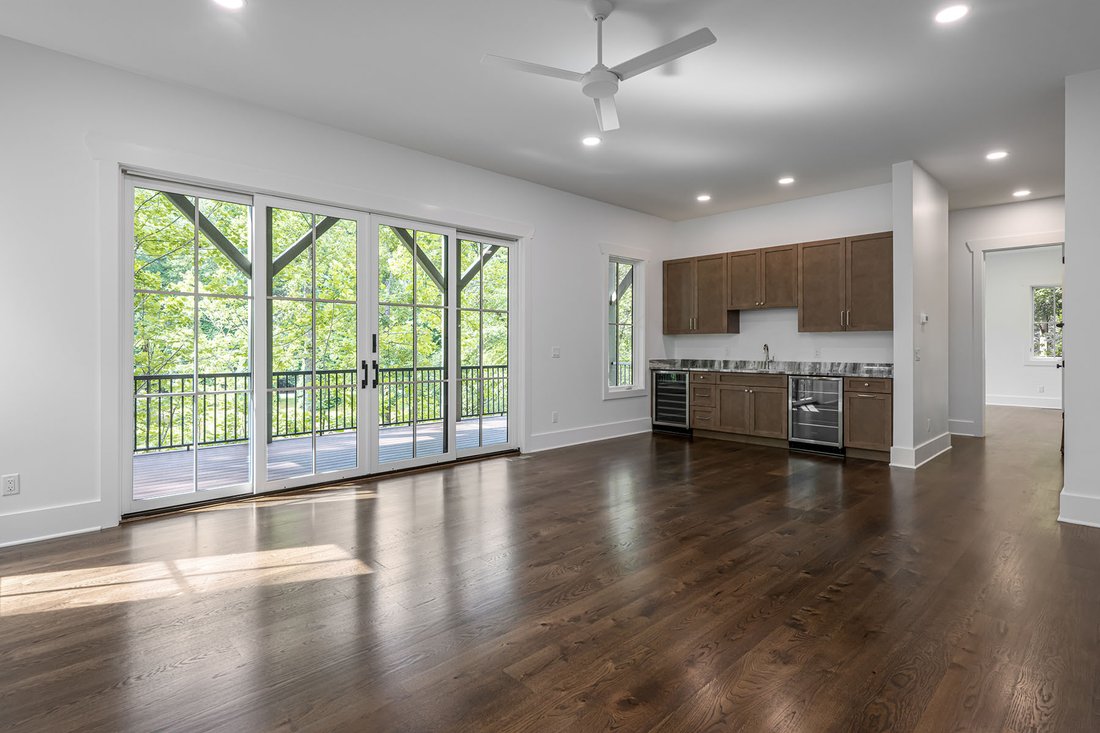 House in Laurel Park, North Carolina, United States 4 - 18359860
