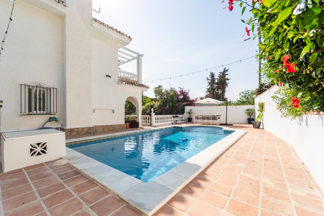 Villa en Calahonda, Mijas, España 4 - 18360149