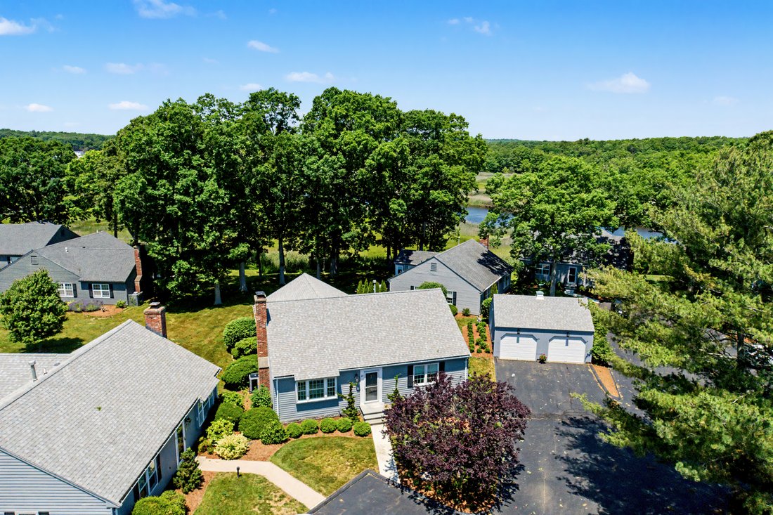 Condo in Killingworth, Connecticut, United States 3 - 18359856