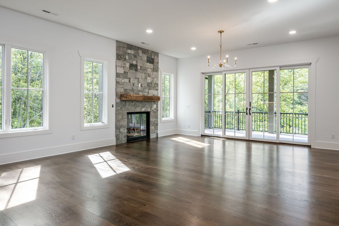 House in Laurel Park, North Carolina, United States 3 - 18359860