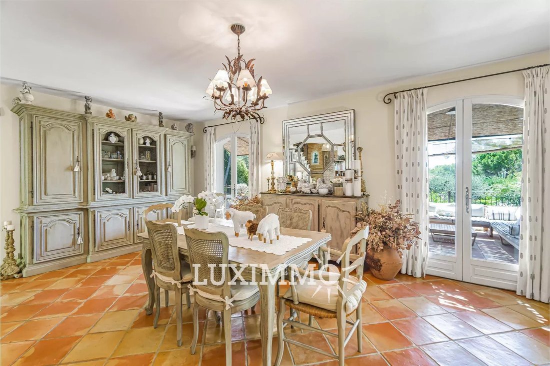 Villa in Valbonne, Provence-Alpes-Côte d'Azur, France 5 - 18359843
