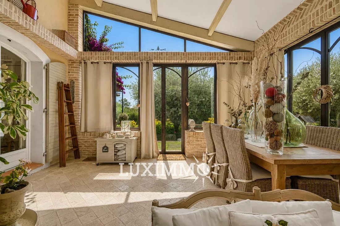 Villa in Valbonne, Provence-Alpes-Côte d'Azur, France 3 - 18359843