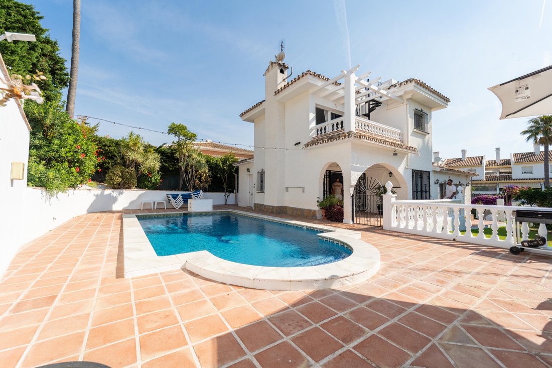 Villa en Calahonda, Mijas, España 3 - 18360149