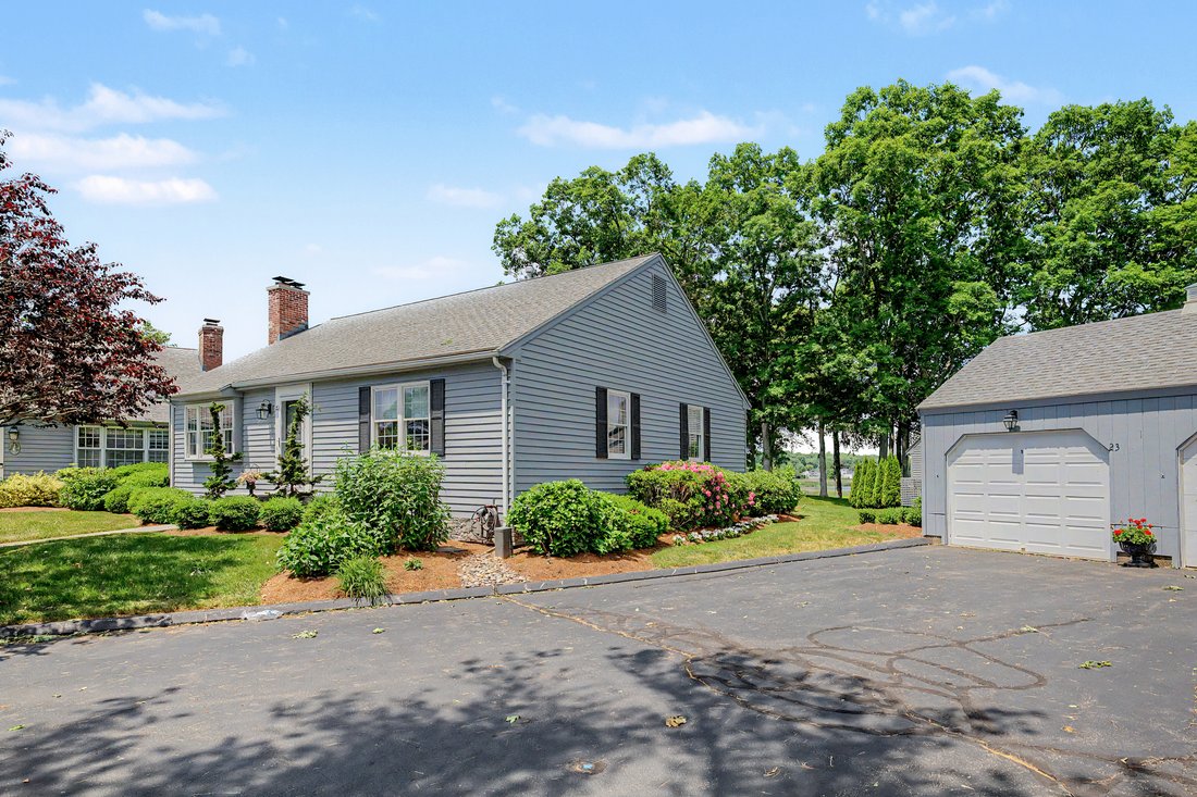 Condo in Killingworth, Connecticut, United States 5 - 18359856