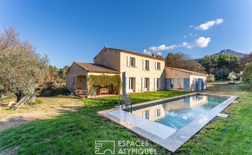 Villa a Trets, Provenza-Alpi-Costa Azzurra, Francia 1