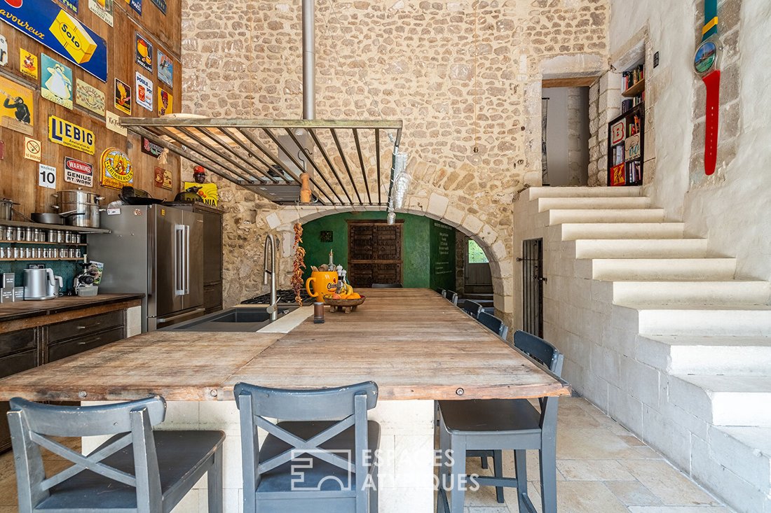 Villa in Saint-Rémy-de-Provence, Provence-Alpes-Côte d'Azur, France 2 - 18360950