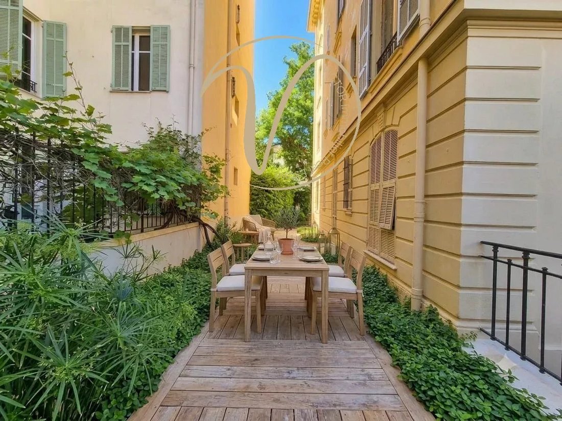 Apartment in Liberation, Nice, France 1 - 17949249