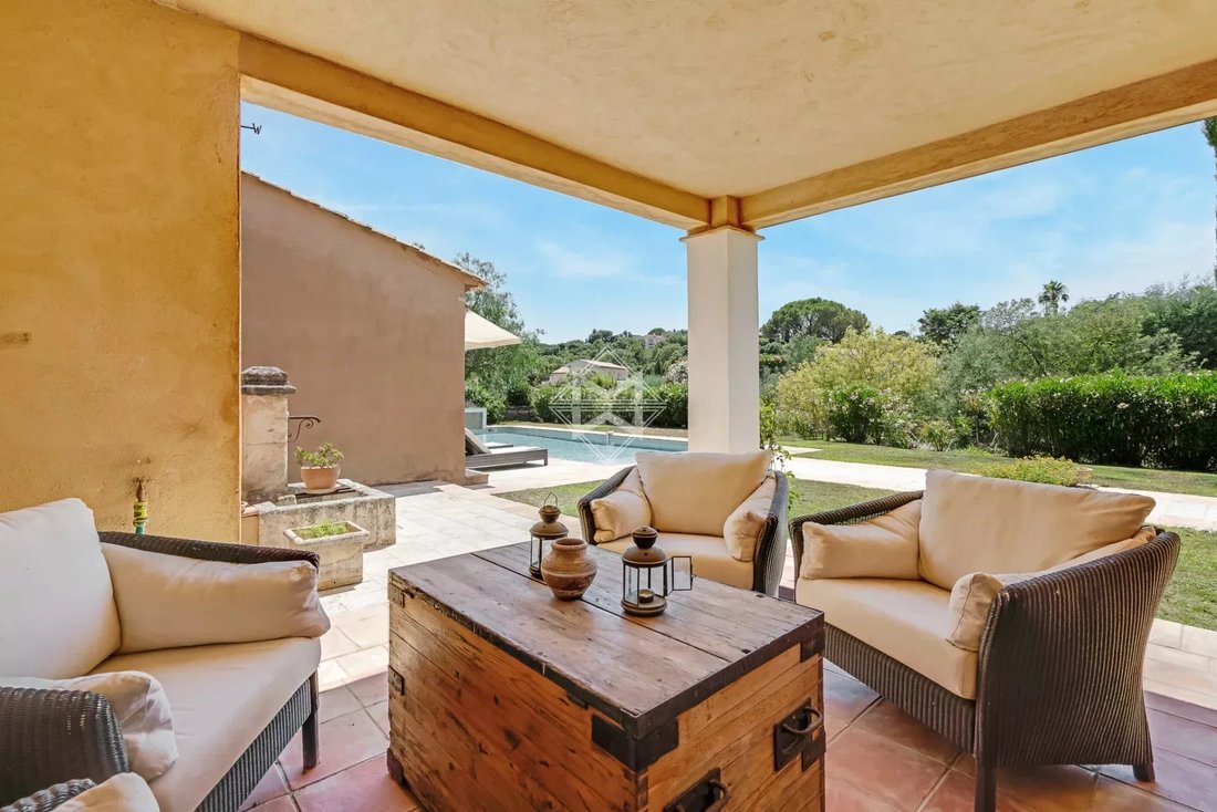 Estate in Grimaud, Provence-Alpes-Côte d'Azur, France 5 - 18360282