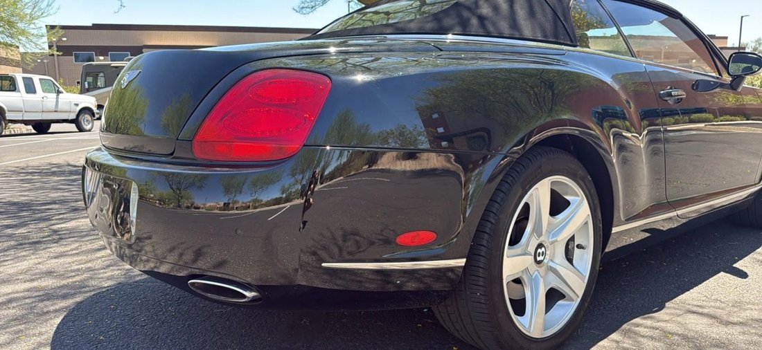 Cabriolet in Phoenix, AZ, United States 4 - 18360402