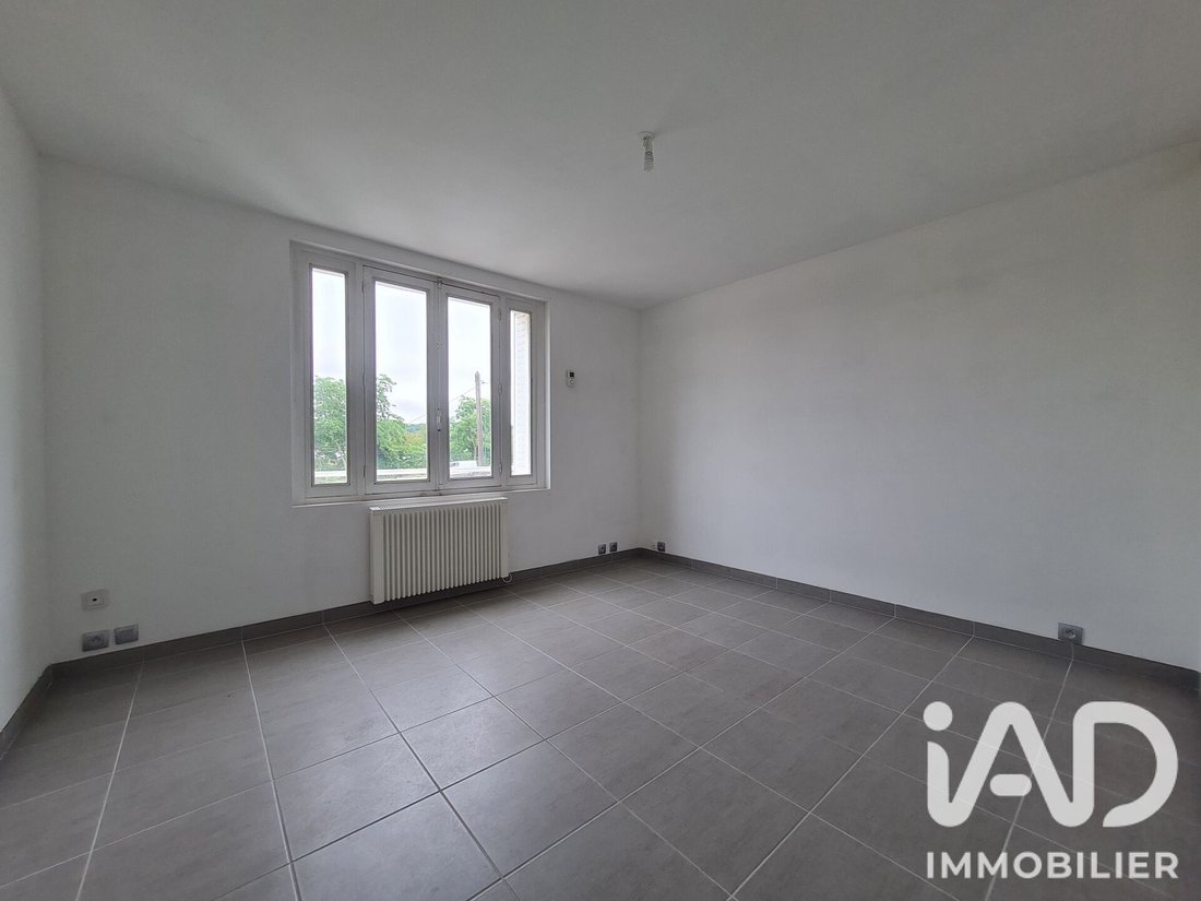 House in Maubuisson-Bourseaux-Saint Prix, Saint-Ouen-l'Aumone, France 5 - 17890119