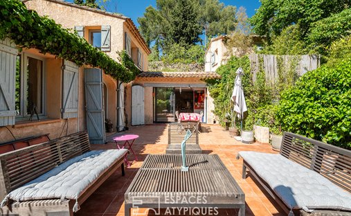 Villa in Granettes-Jauberte-Sainte Anne, Aix-en-Provence, France 1