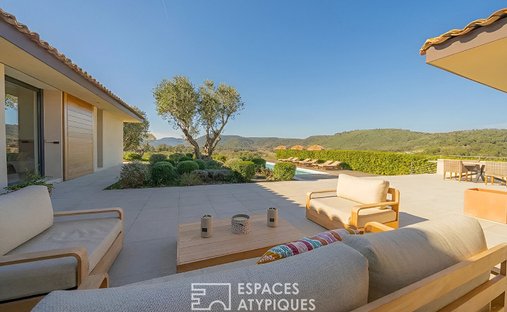 Villa in Ouest, Cogolin, France 1