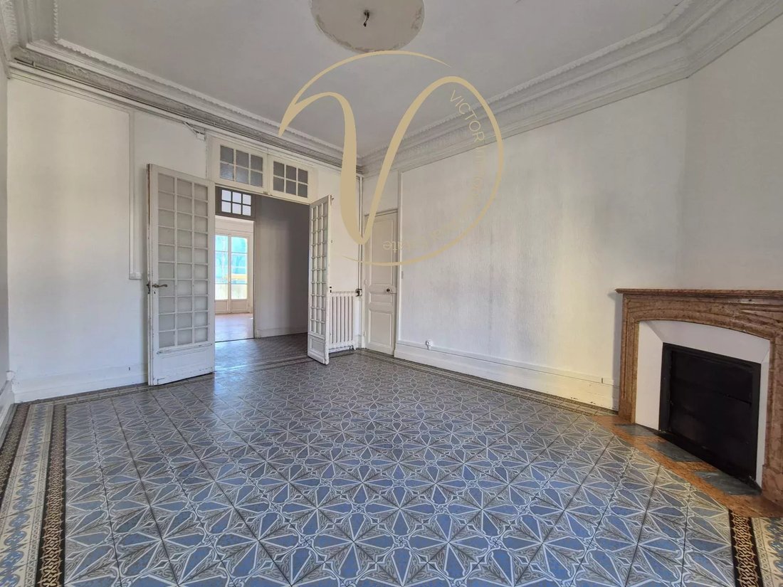 Apartment in Liberation, Nice, France 5 - 17319166