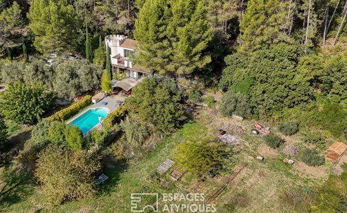Villa a Sud, Auriol, Francia 1