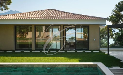 Villa in Cap Martin, Roquebrune-Cap-Martin, France 1