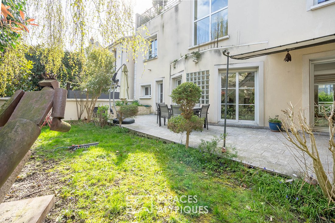 Villa in Les Lilas, Ile-de-France, France 3 - 18360678