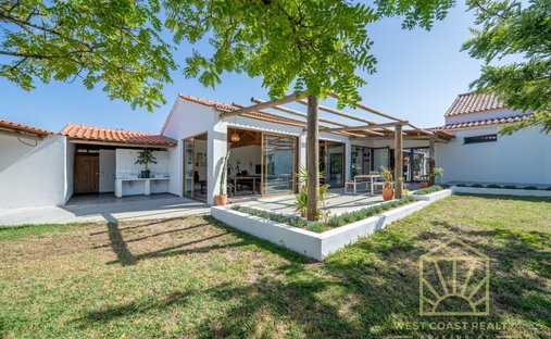 House in Aljezur, Algarve, Portugal 1