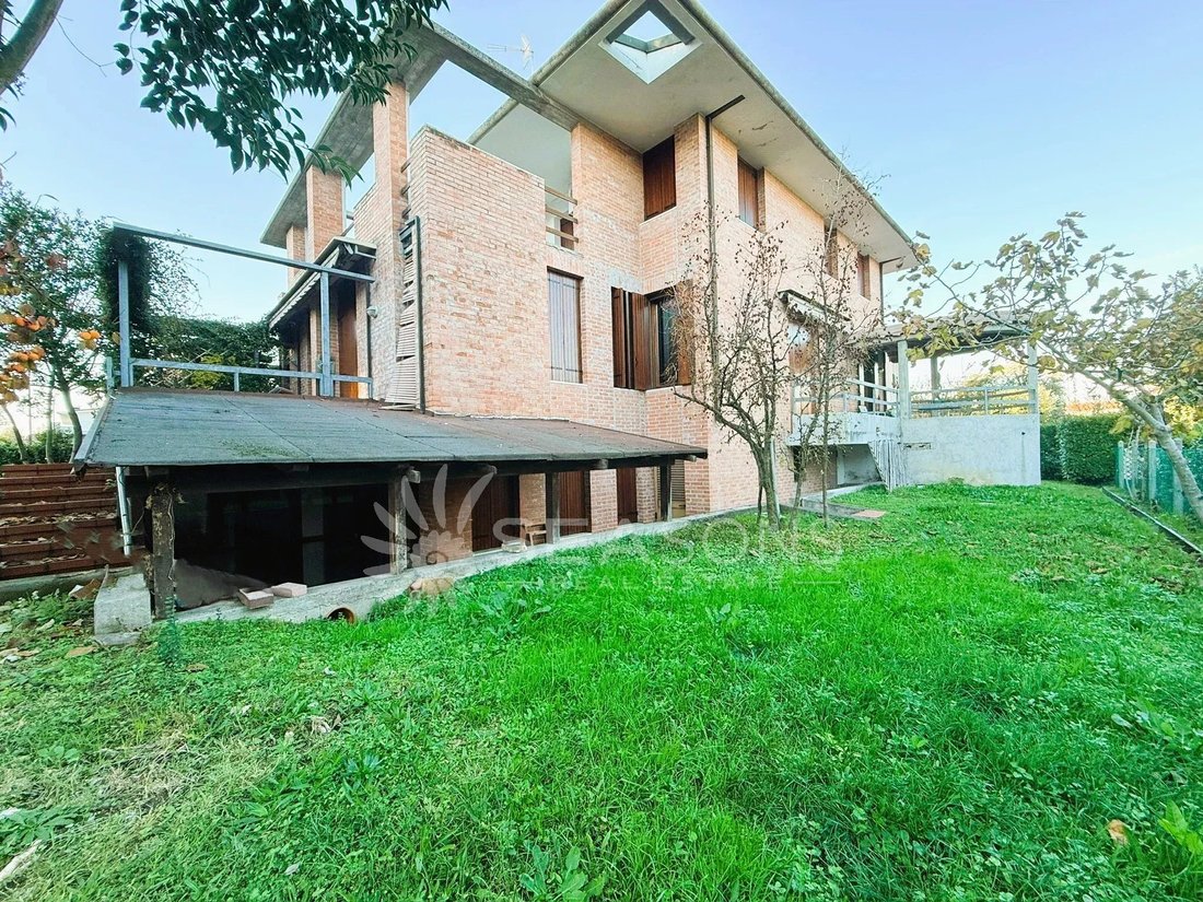 Villa in San Donà di Piave, Veneto, Italy 4 - 18360273