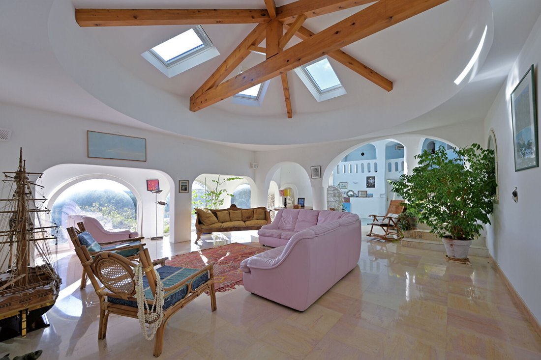Villa in Uzès, Occitania, France 4 - 18361138